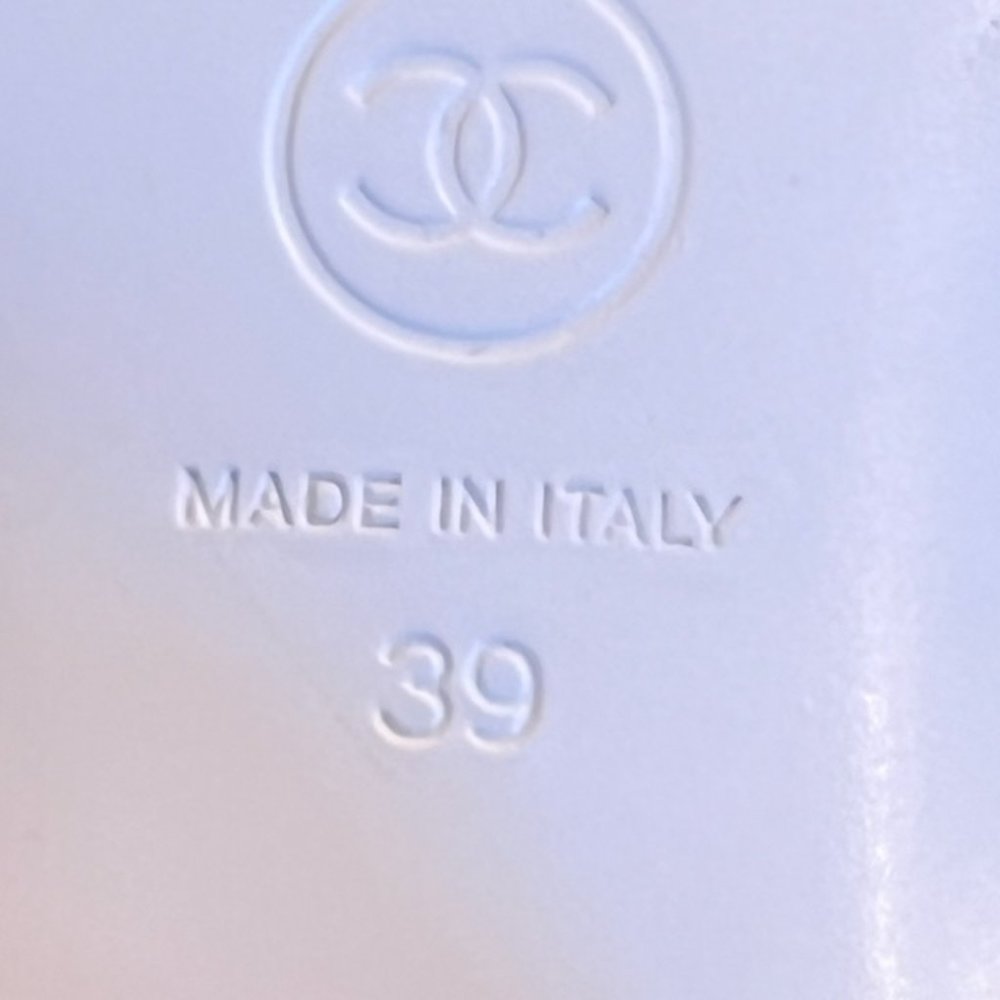 Authentic CHANEL Boots - Picture 10 of 10